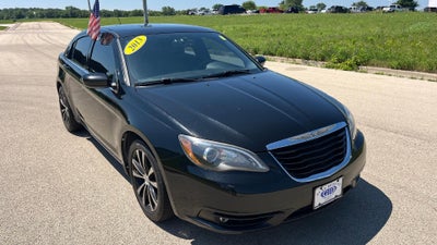 2013 Chrysler 200 Limited