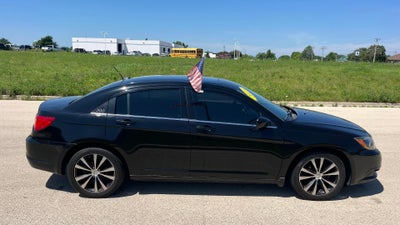 2013 Chrysler 200 Limited