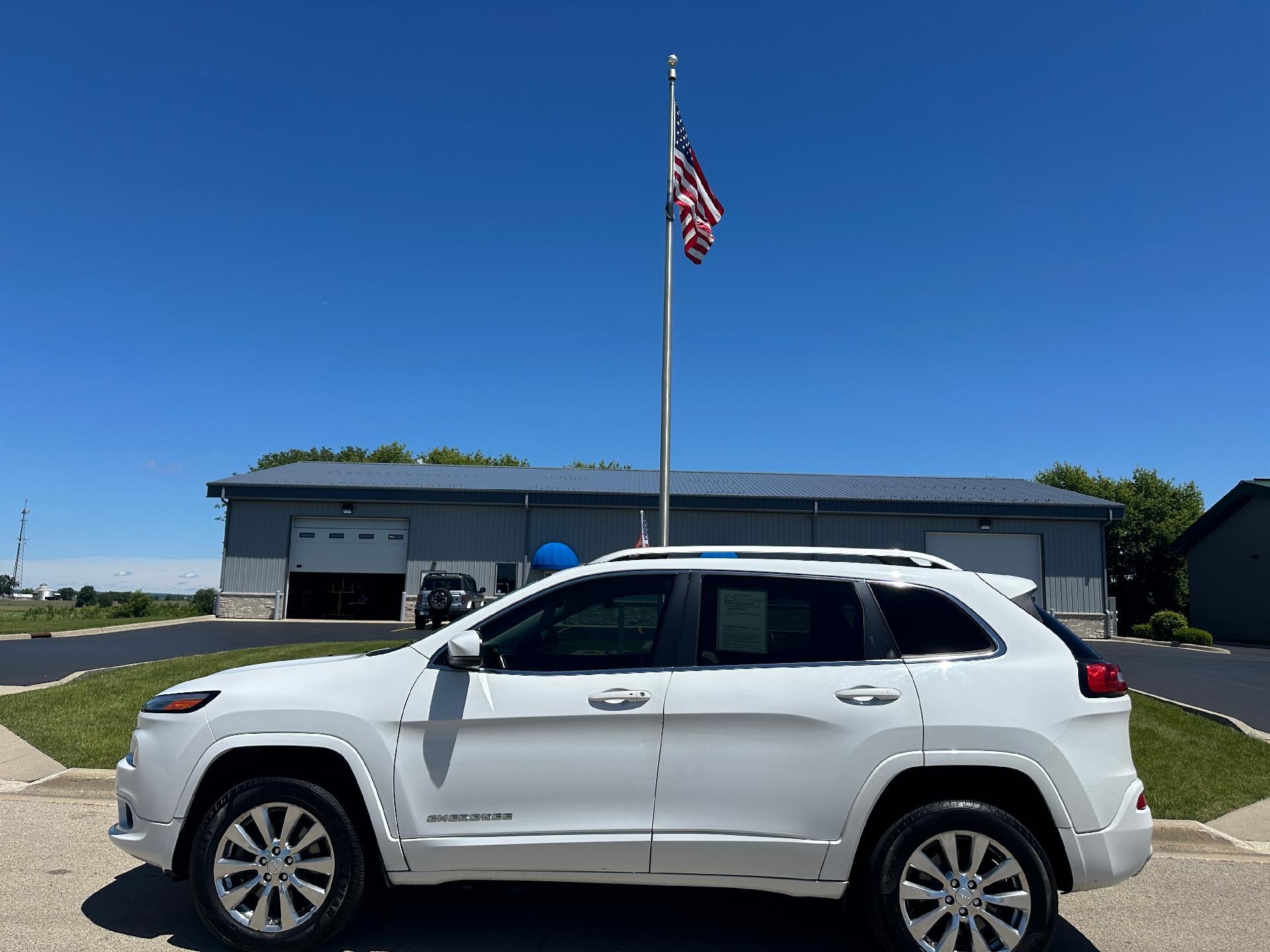 2017 Jeep Cherokee Overland