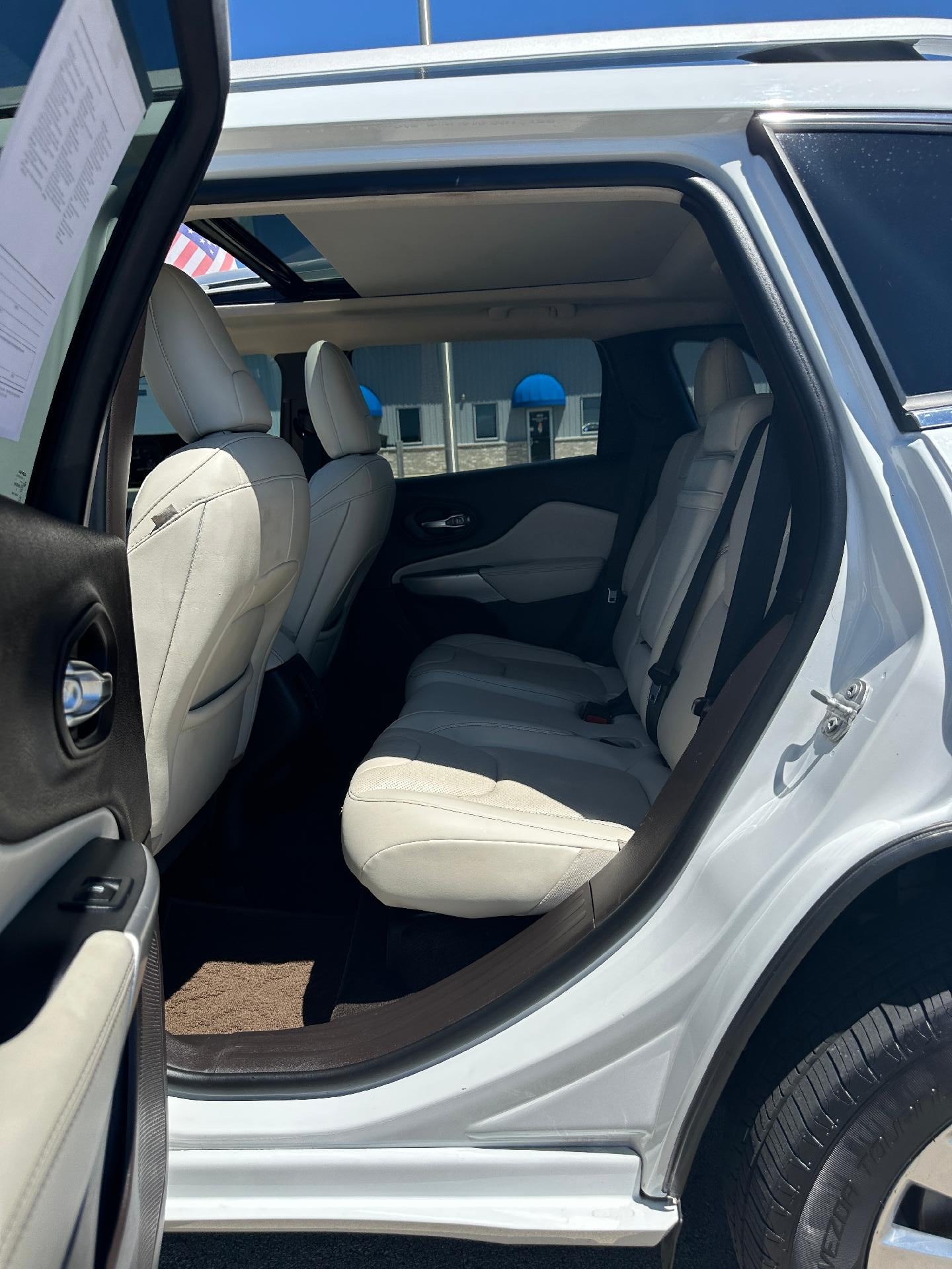 2017 Jeep Cherokee Overland