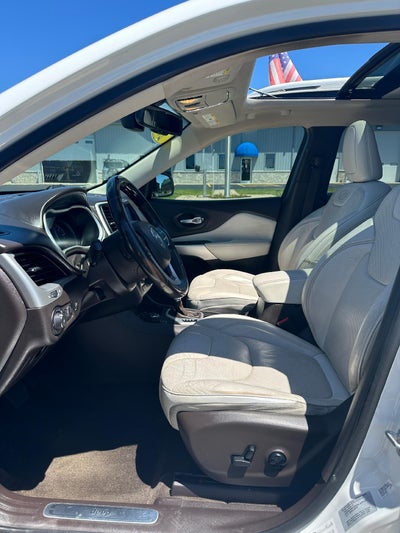 2017 Jeep Cherokee Overland