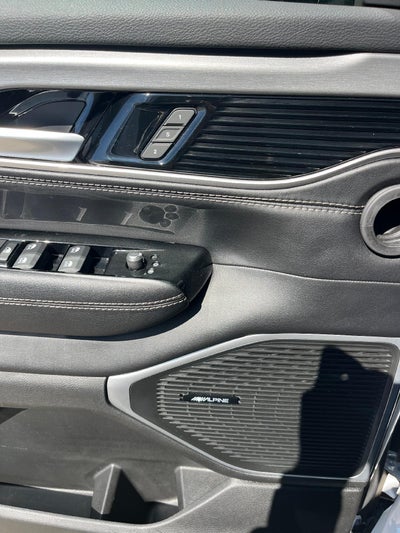 2025 Jeep Wagoneer Series II