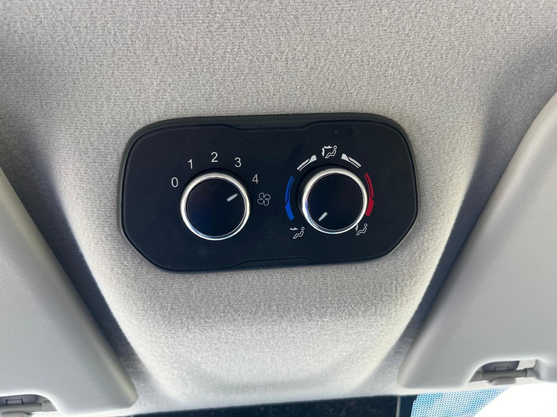 2020 Ford Transit Passenger Wagon XL