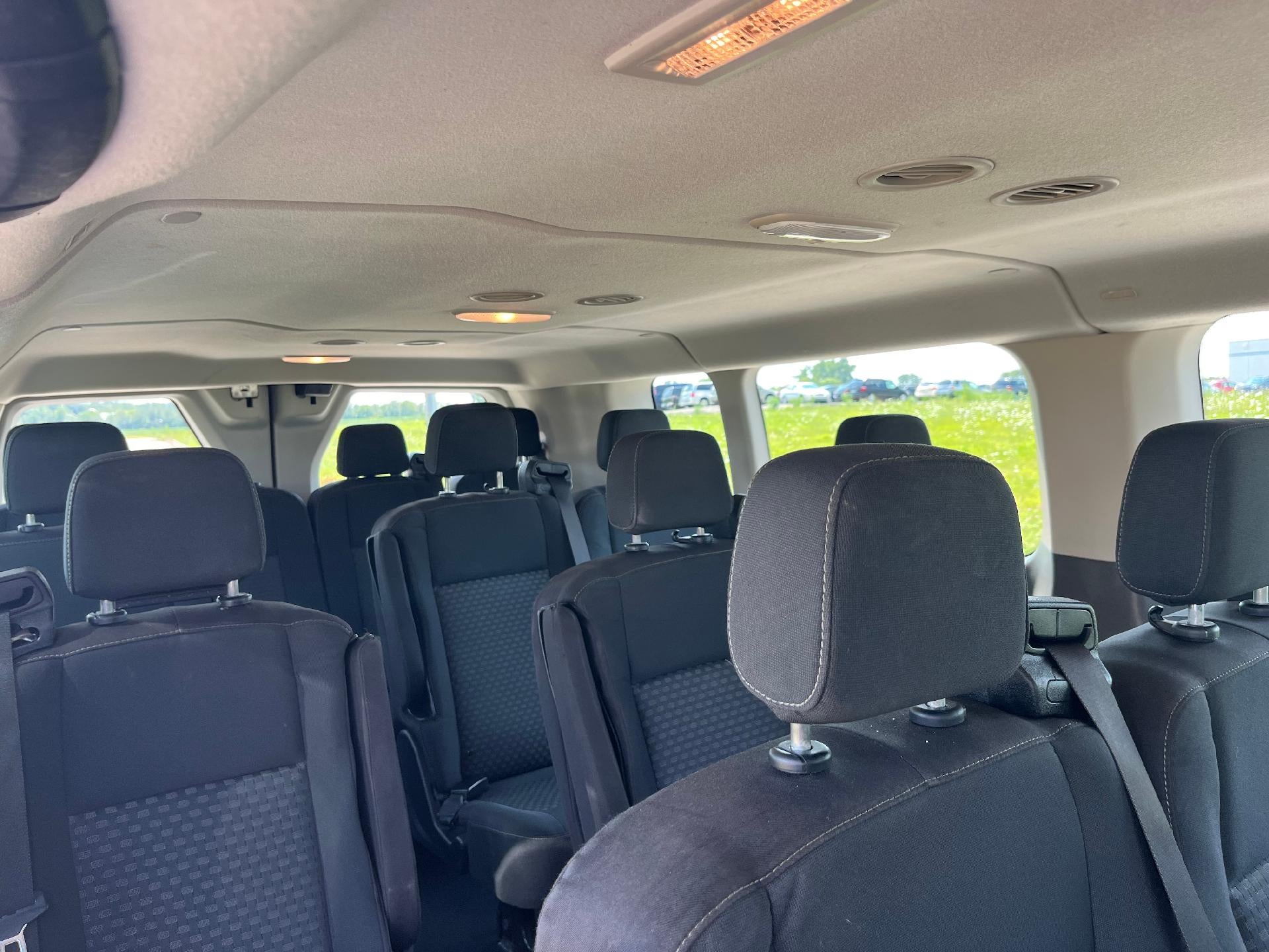 2020 Ford Transit Passenger Wagon XL