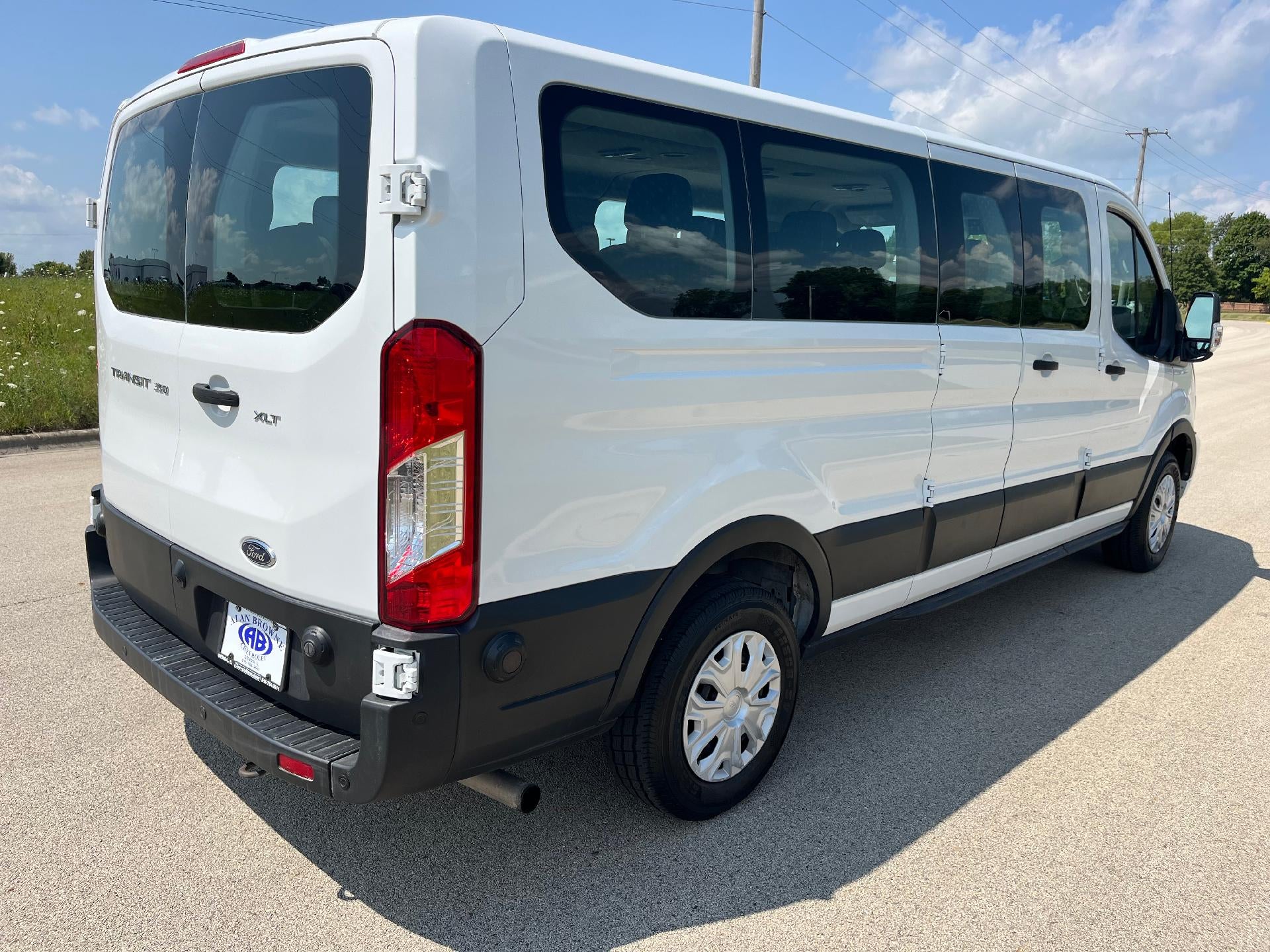 2020 Ford Transit Passenger Wagon XL