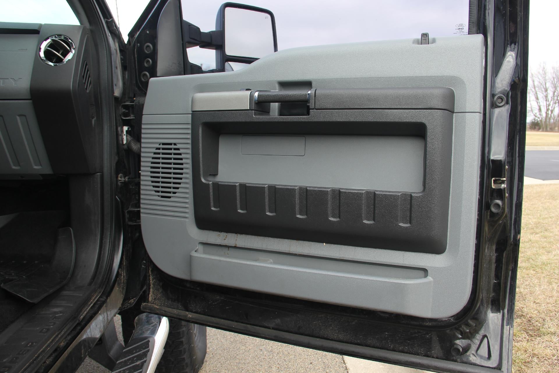 2016 Ford Super Duty F-250 SRW Lariat