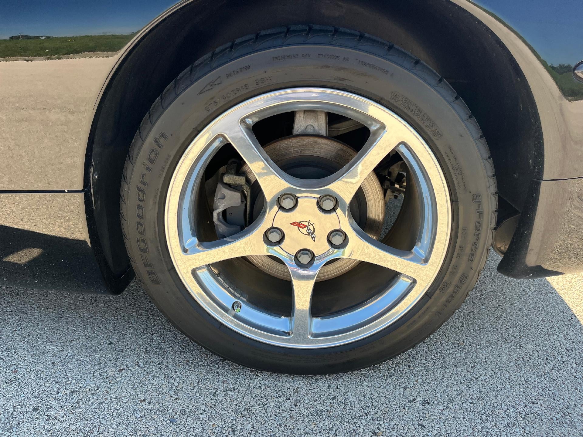 2000 Chevrolet Corvette Base