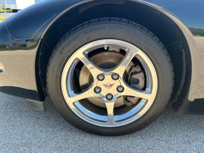 2000 Chevrolet Corvette Base