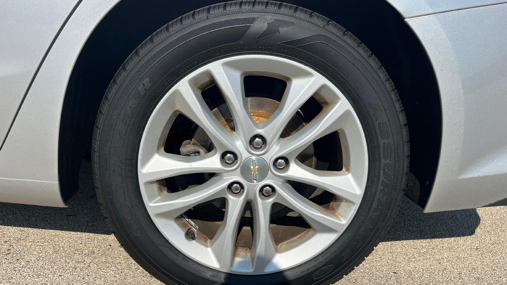 2017 Chevrolet Malibu LT