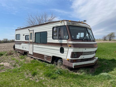1986 Chevrolet P Series Van NA