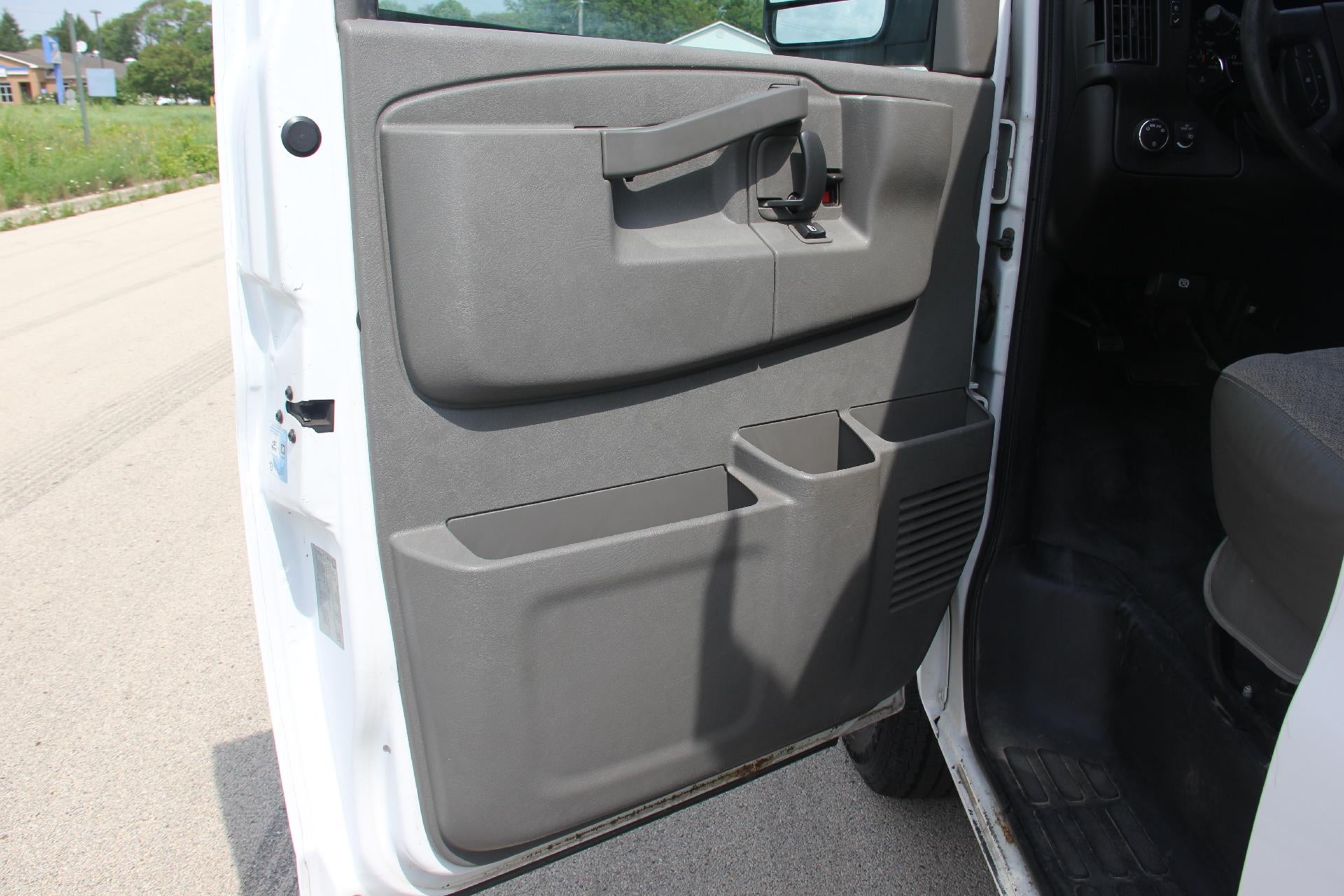 2017 Chevrolet Express Cargo 2500 Base