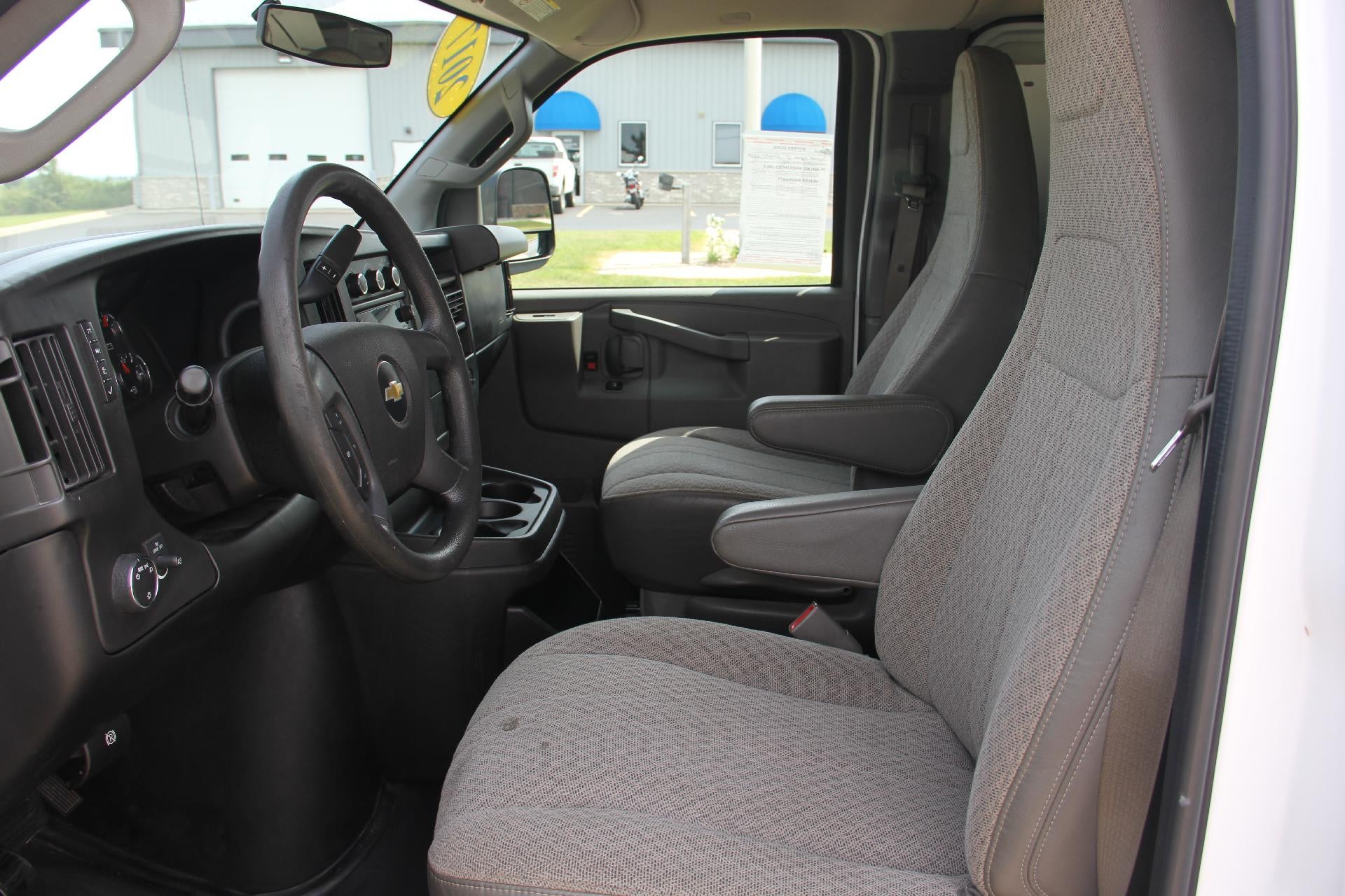 2017 Chevrolet Express Cargo 2500 Base