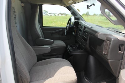 2017 Chevrolet Express Cargo 2500 Base