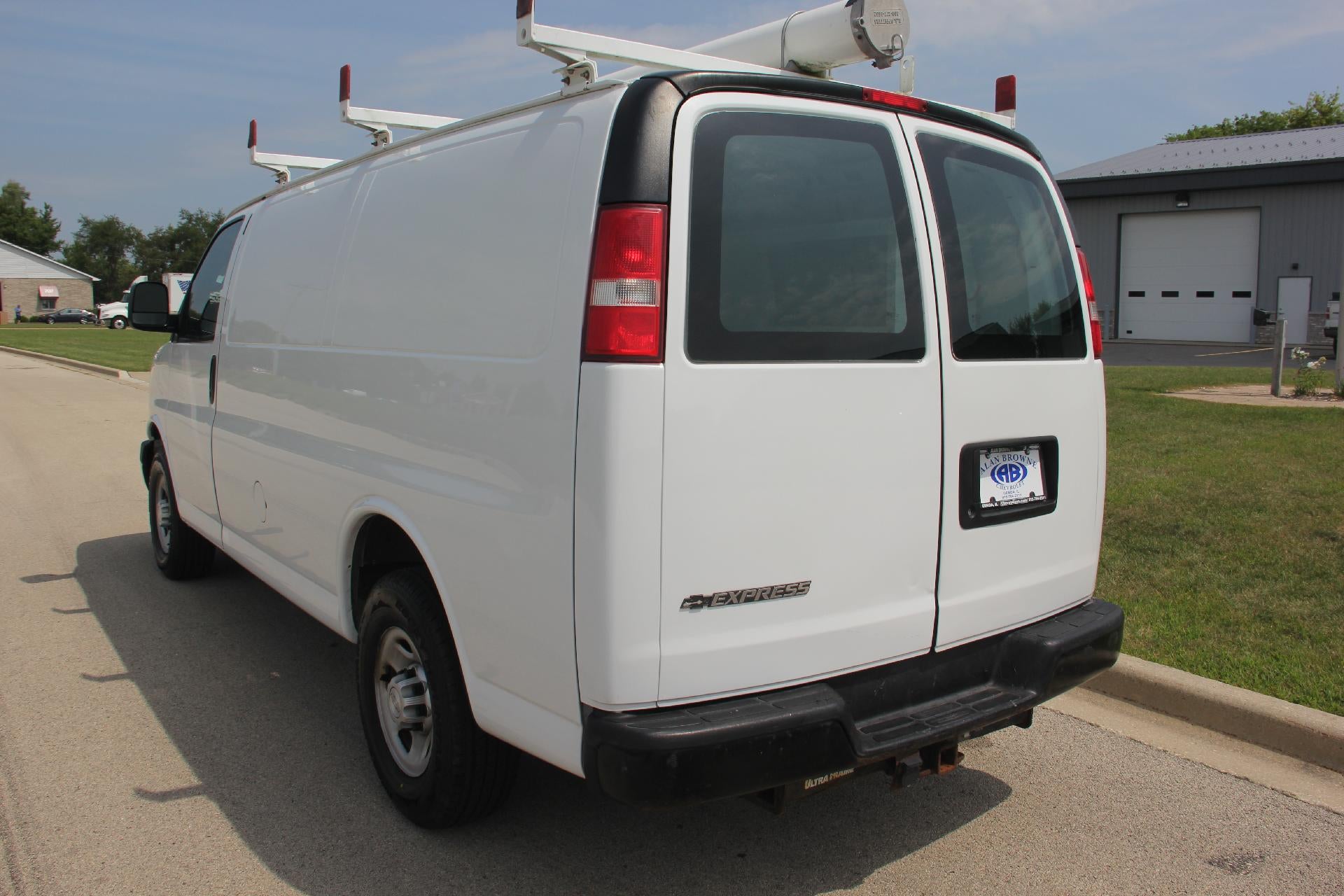 2017 Chevrolet Express Cargo 2500 Base
