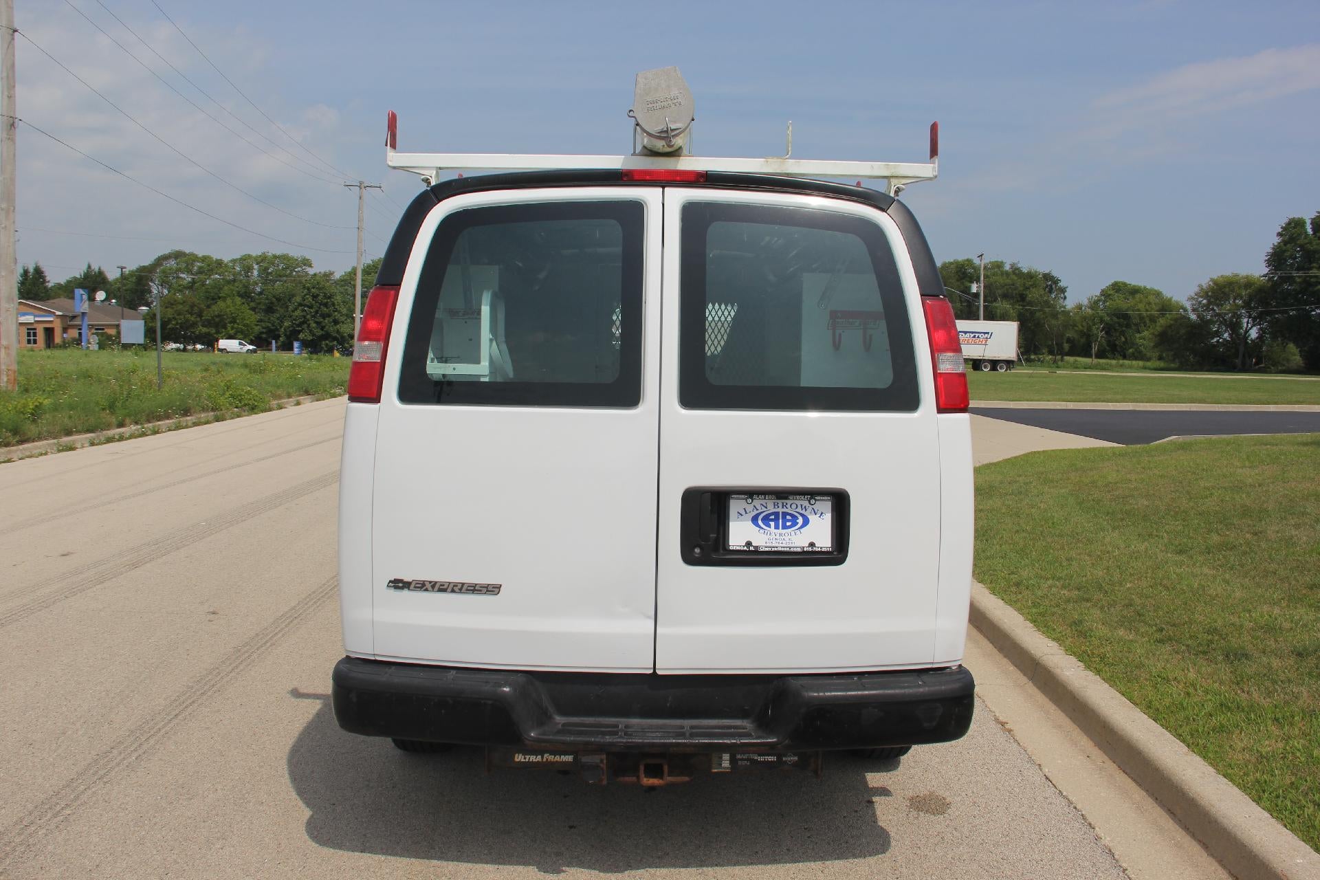 2017 Chevrolet Express Cargo 2500 Base