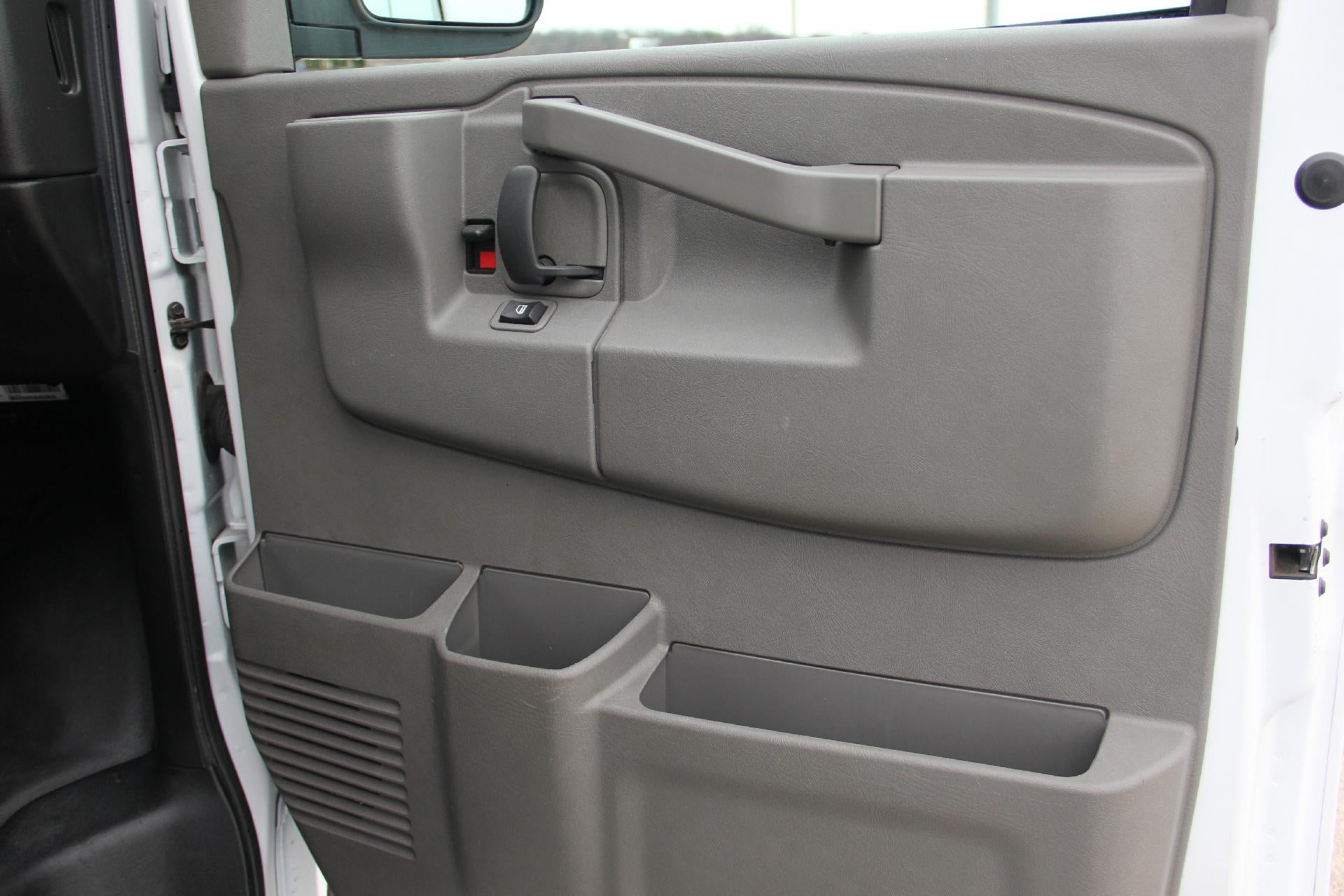 2022 Chevrolet Express Cargo 2500 Base