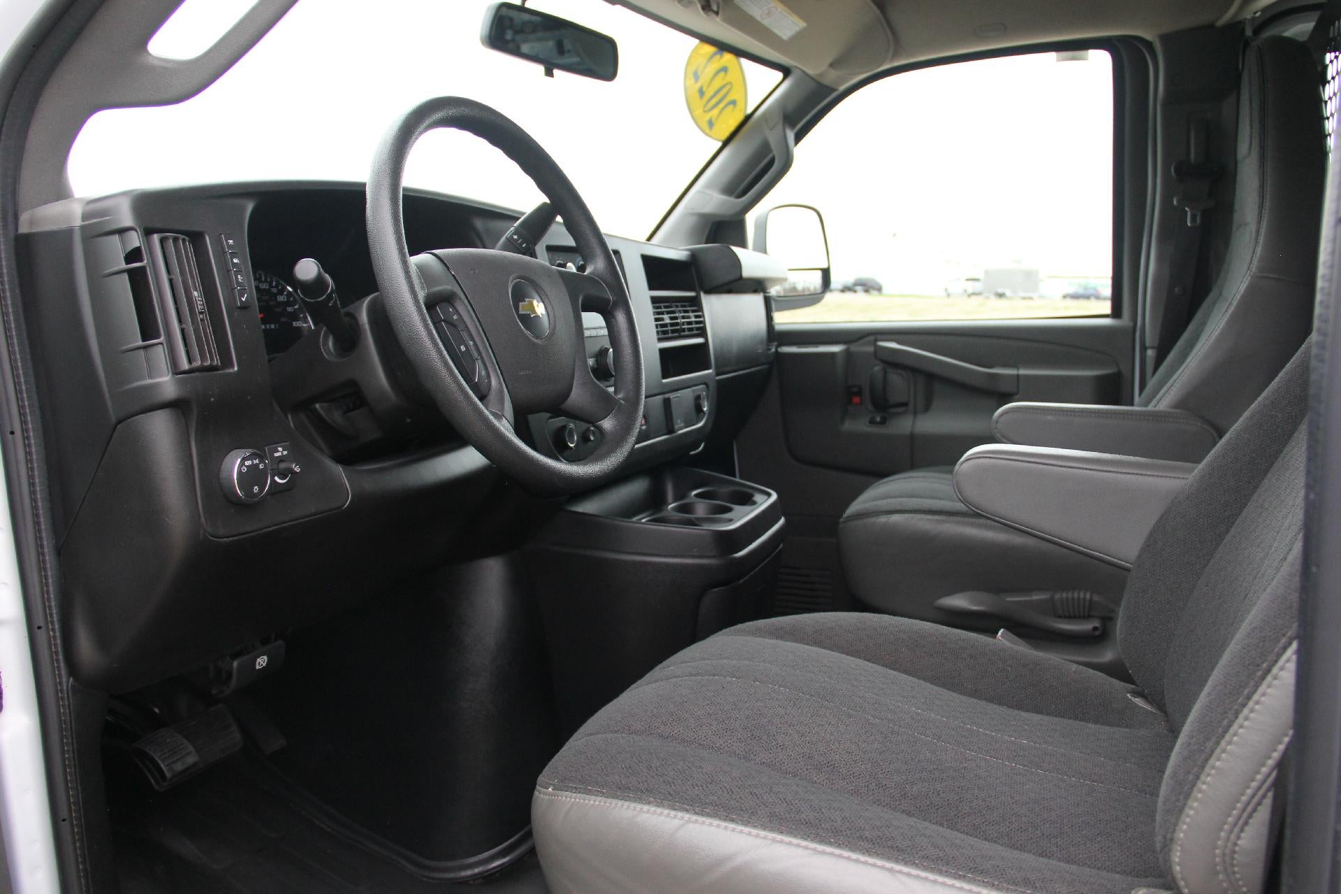 2022 Chevrolet Express Cargo 2500 Base