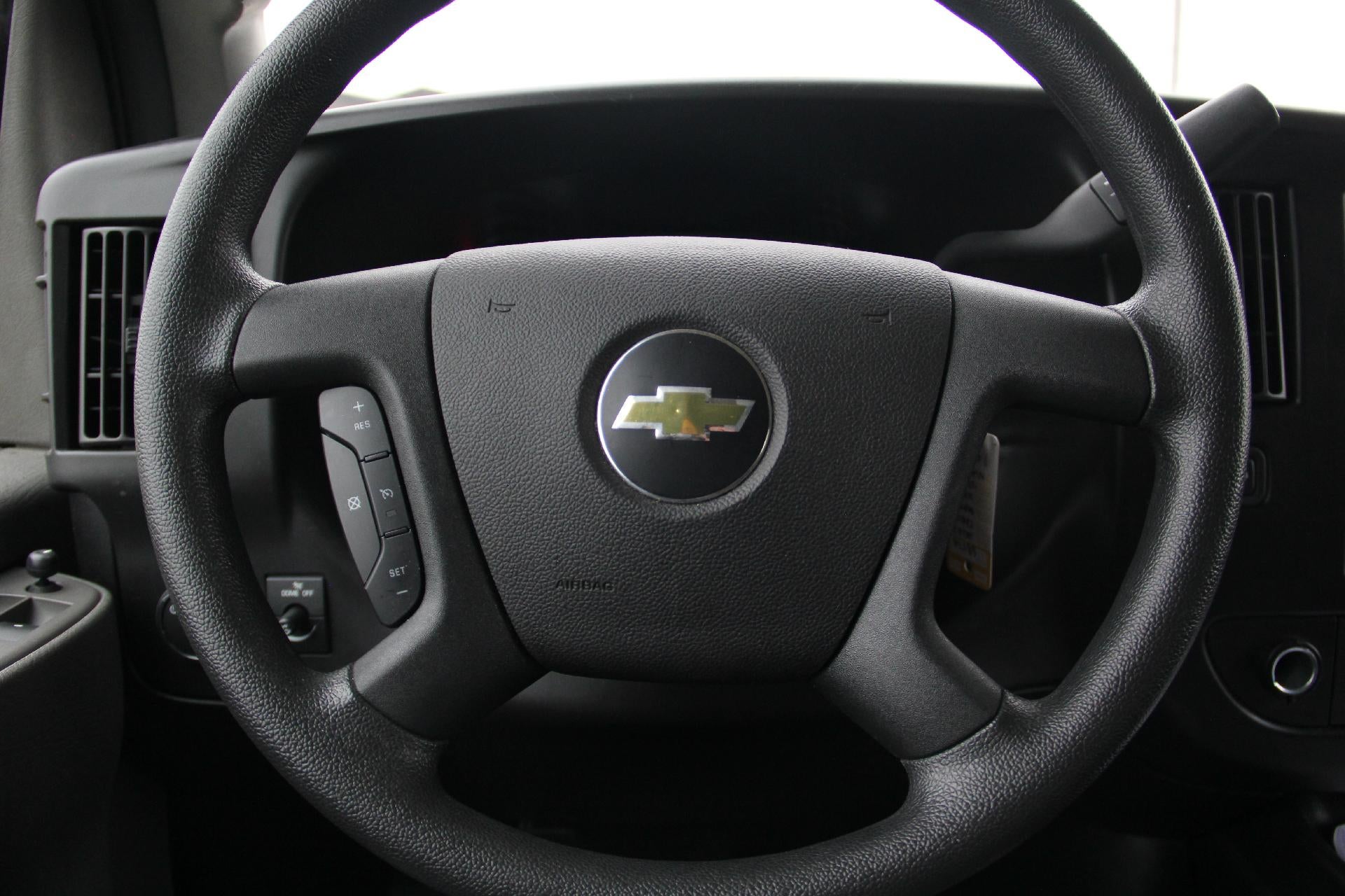 2022 Chevrolet Express Cargo 2500 Base