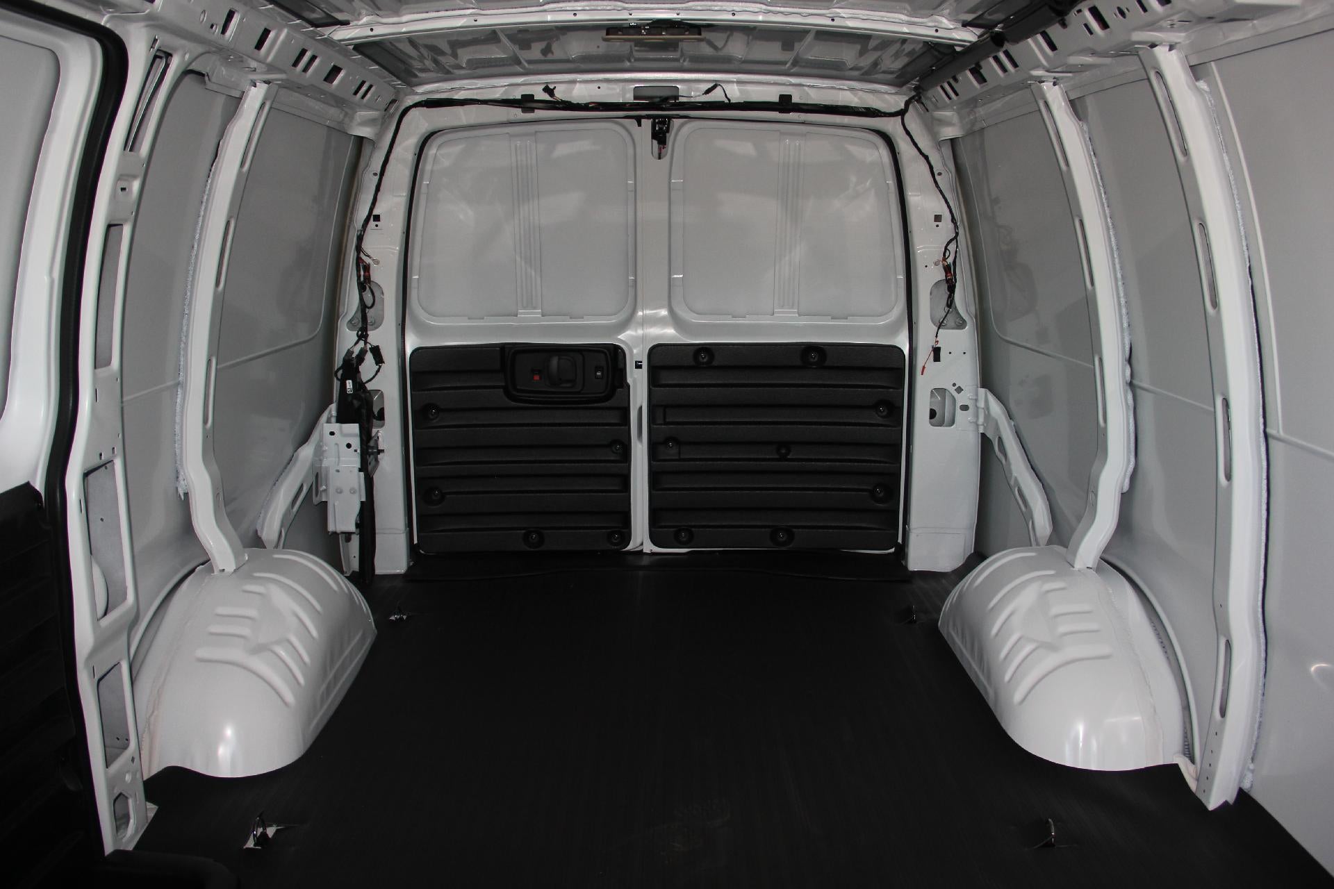 2025 Chevrolet Express Cargo 3500 Base