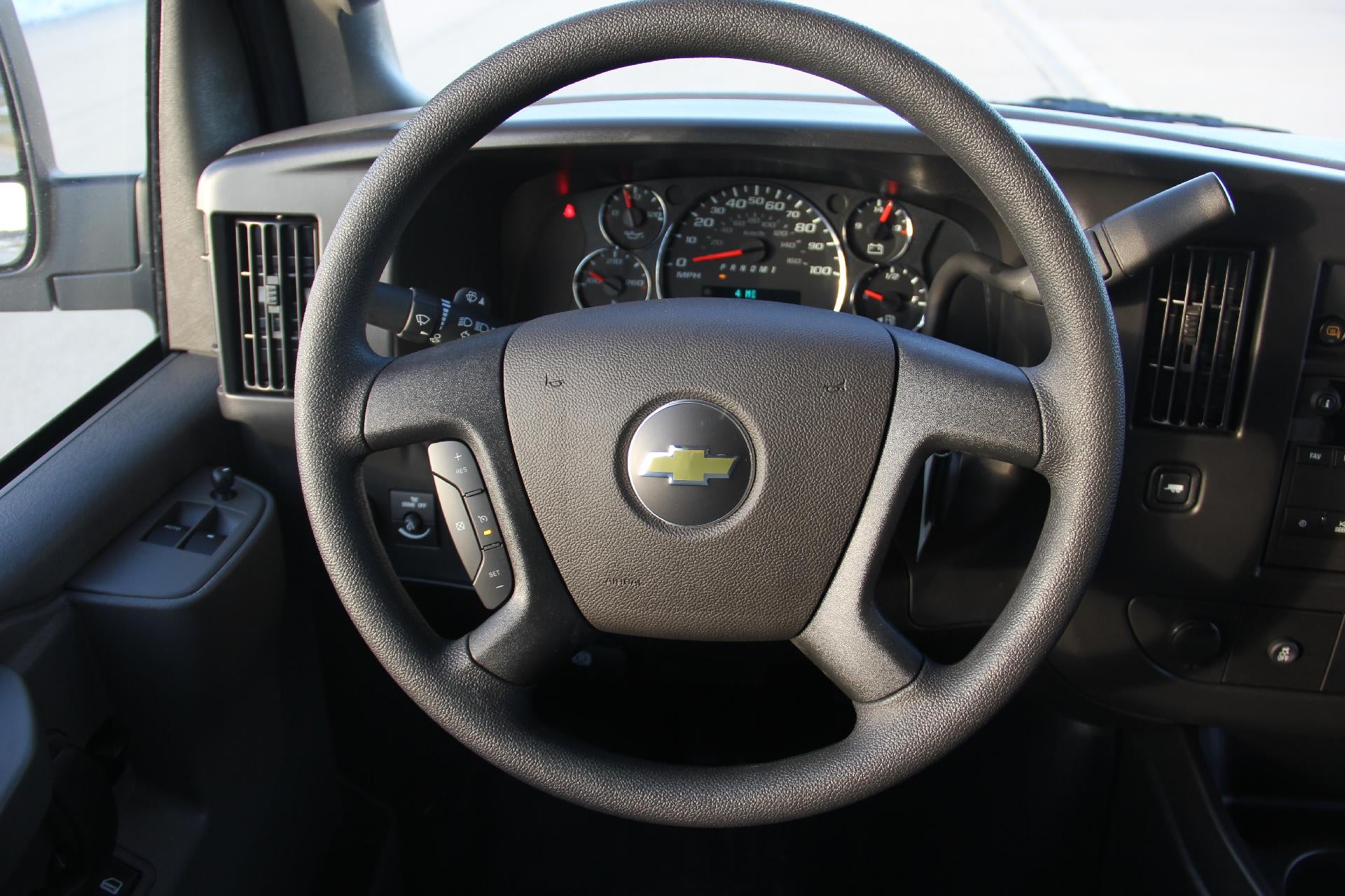 2025 Chevrolet Express Cargo 3500 Base