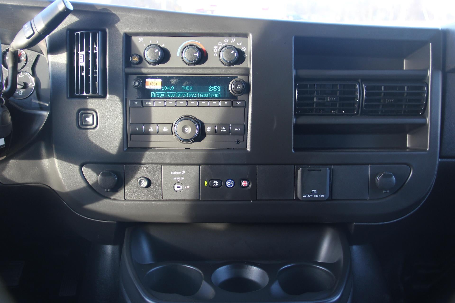 2025 Chevrolet Express Cargo 3500 Base