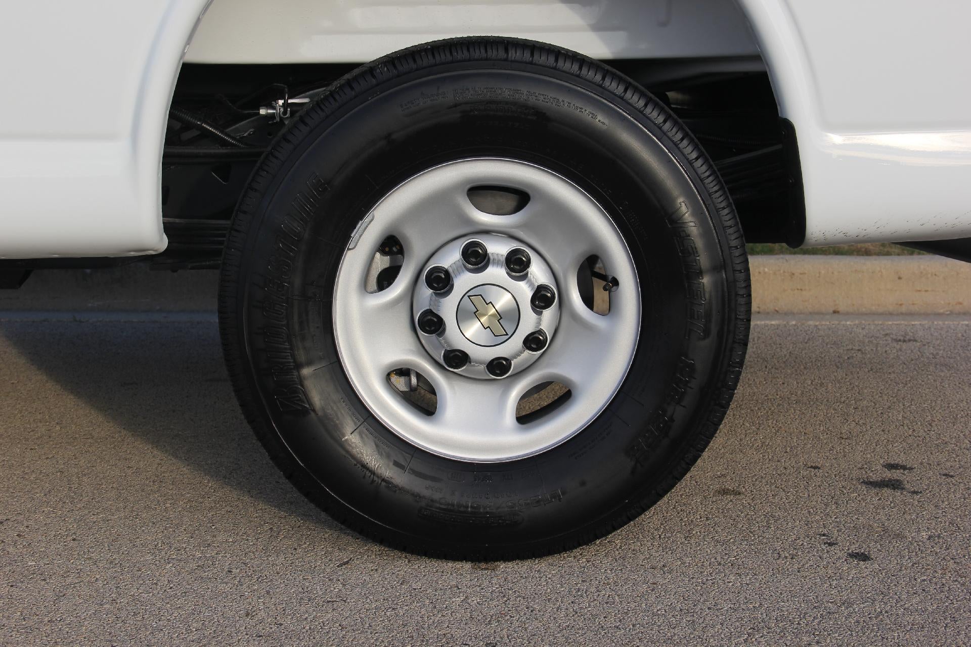 2025 Chevrolet Express Cargo 3500 Base