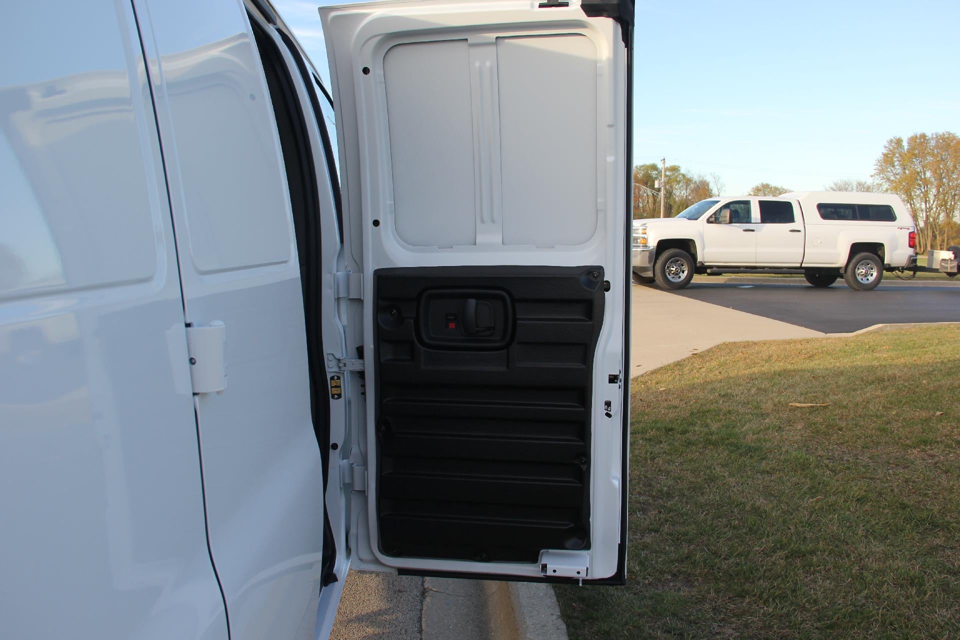 2025 Chevrolet Express Cargo 3500 Base