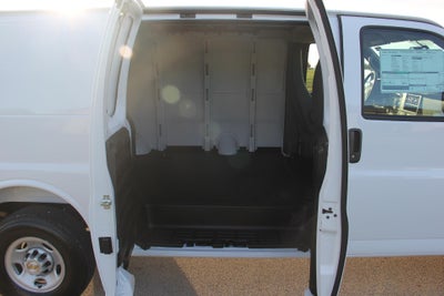 2025 Chevrolet Express Cargo 3500 Base