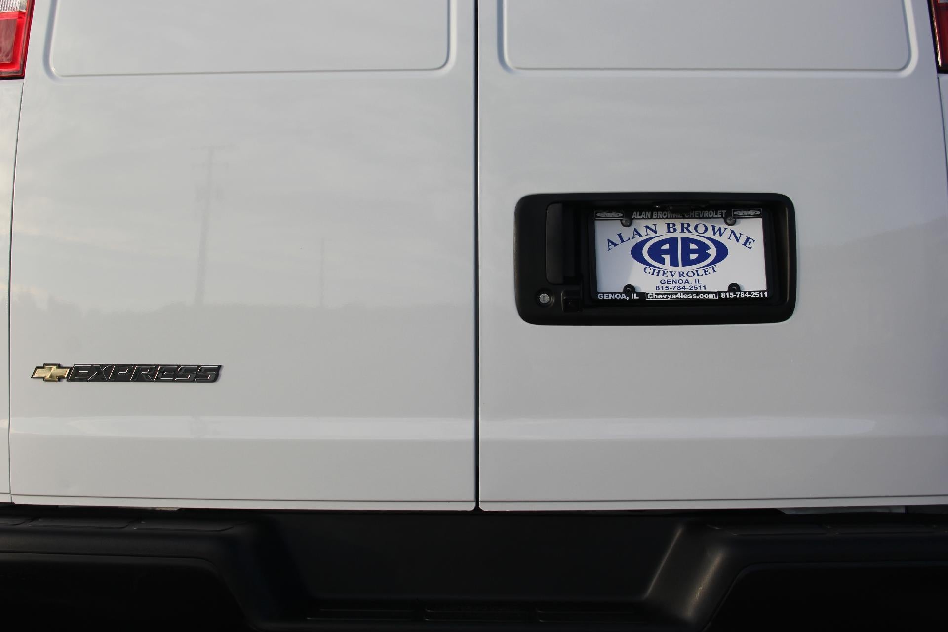 2025 Chevrolet Express Cargo 3500 Base