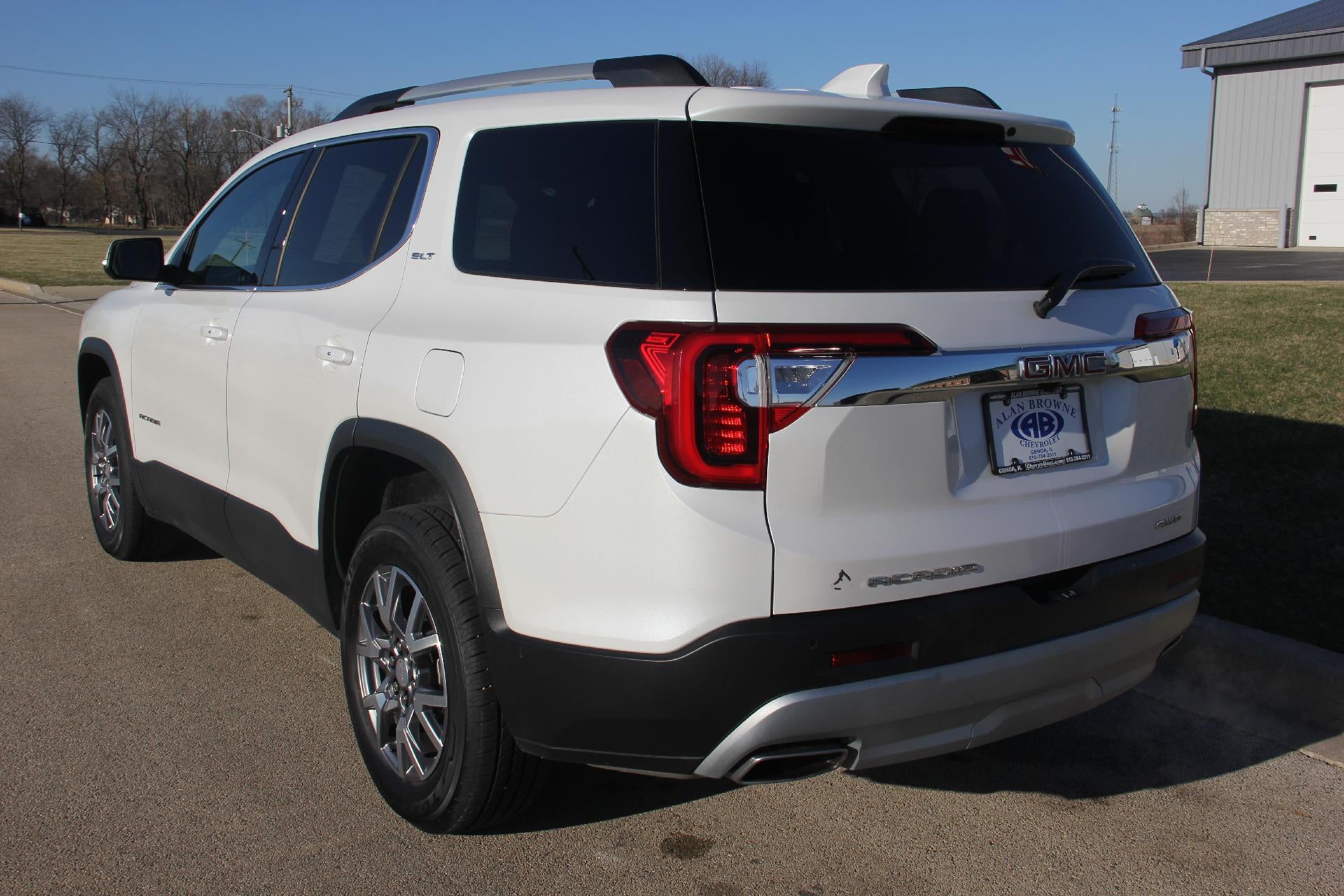 2021 GMC Acadia SLT