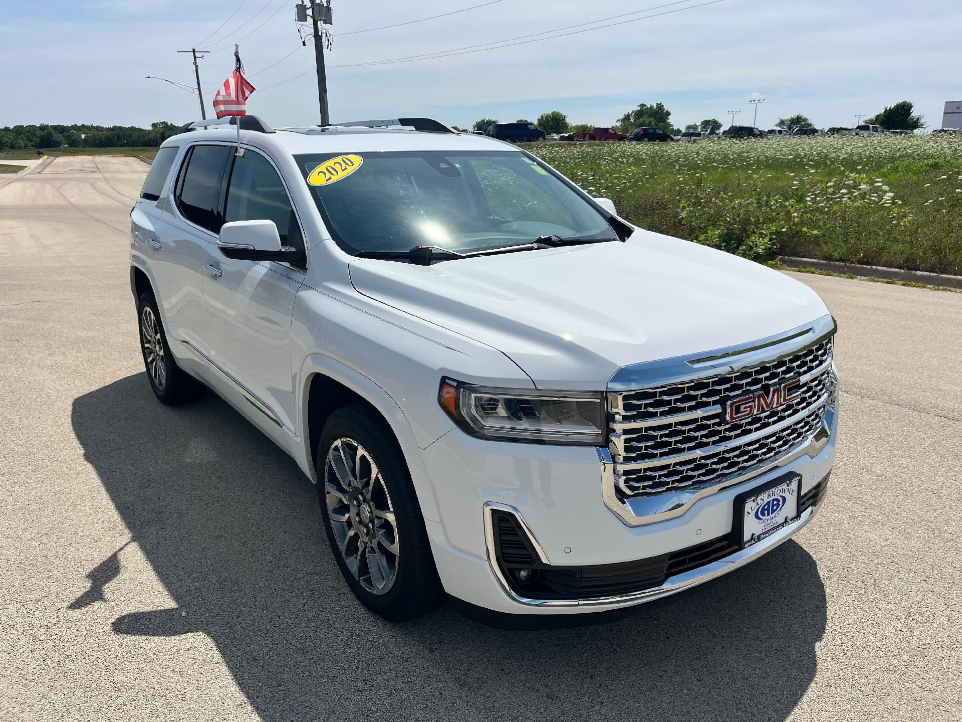 2020 GMC Acadia Denali