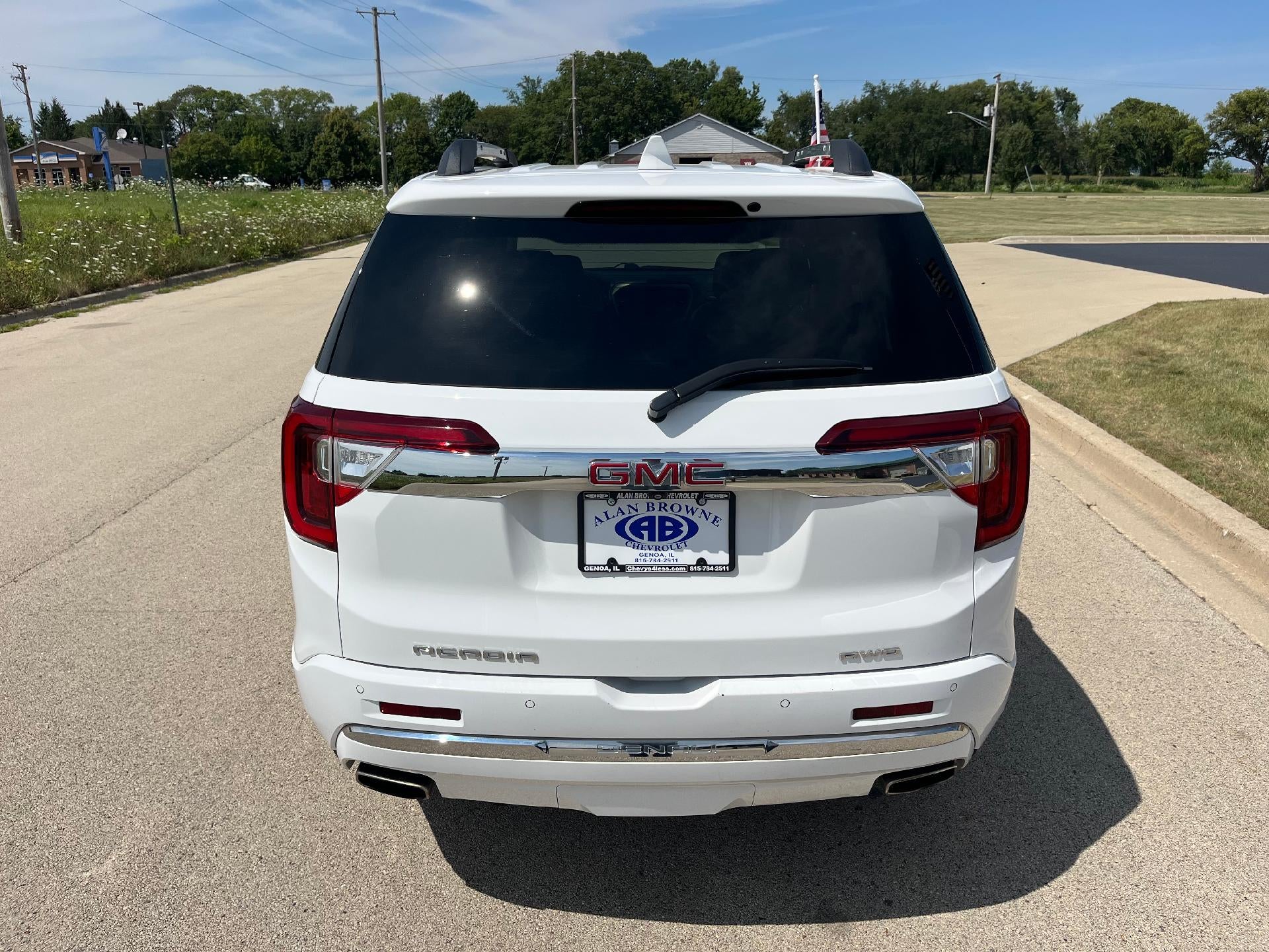 2020 GMC Acadia Denali