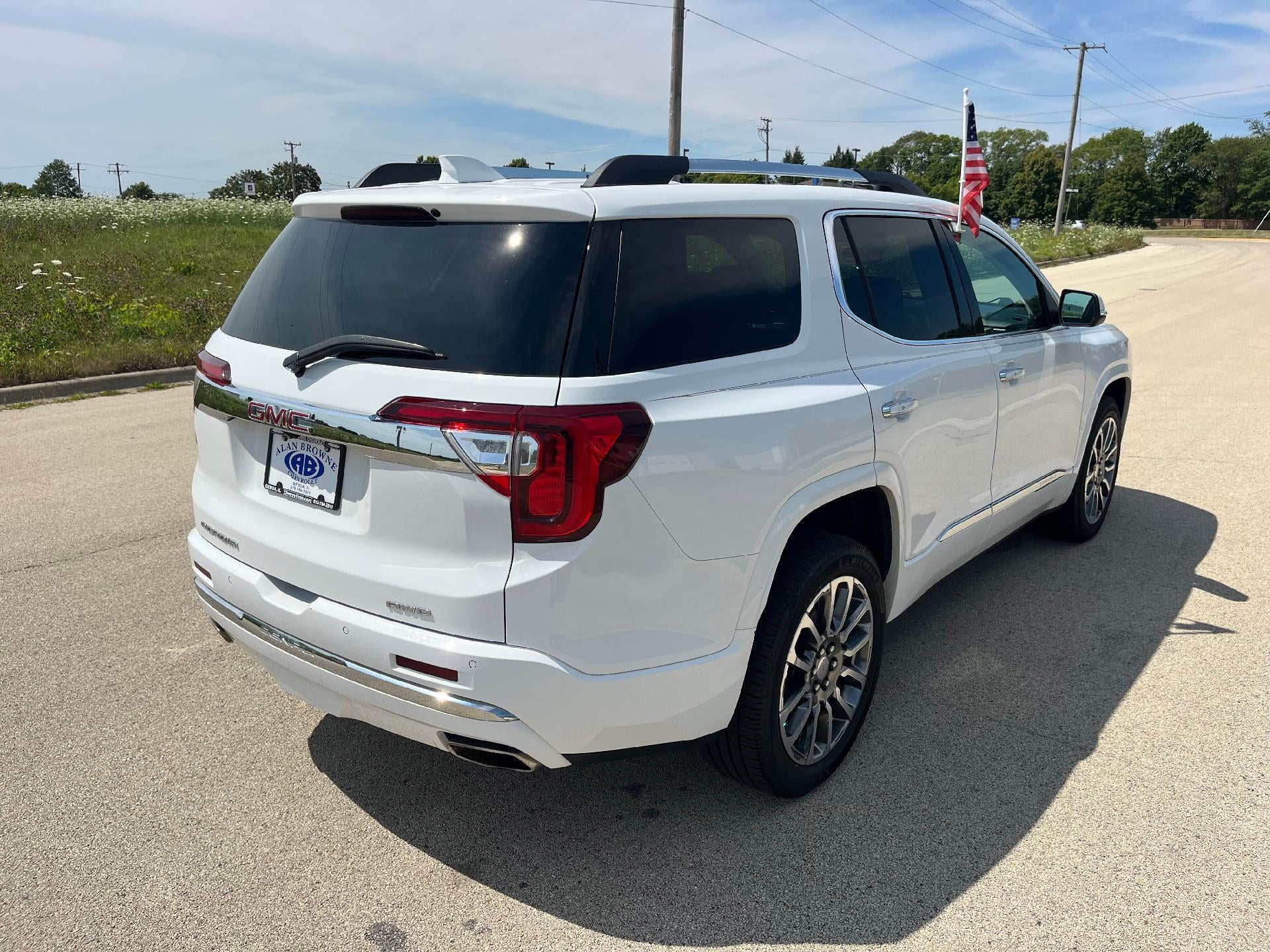 2020 GMC Acadia Denali