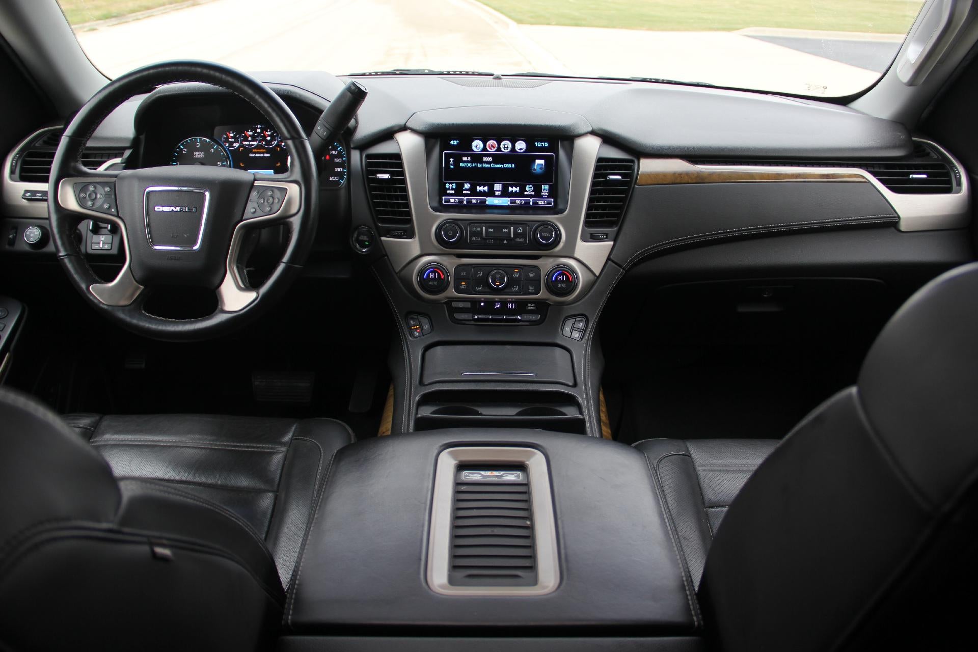 2017 GMC Yukon Denali