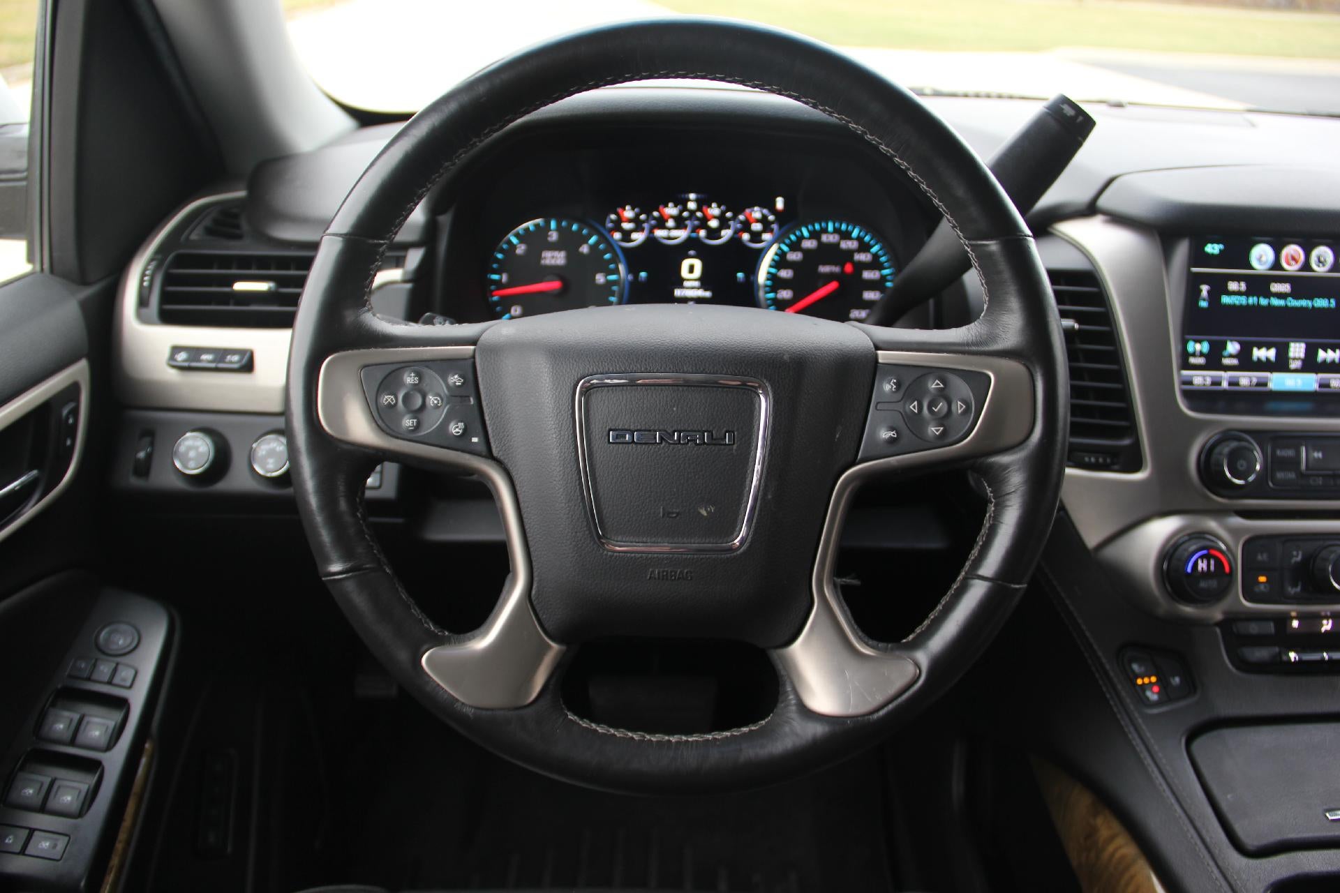 2017 GMC Yukon Denali