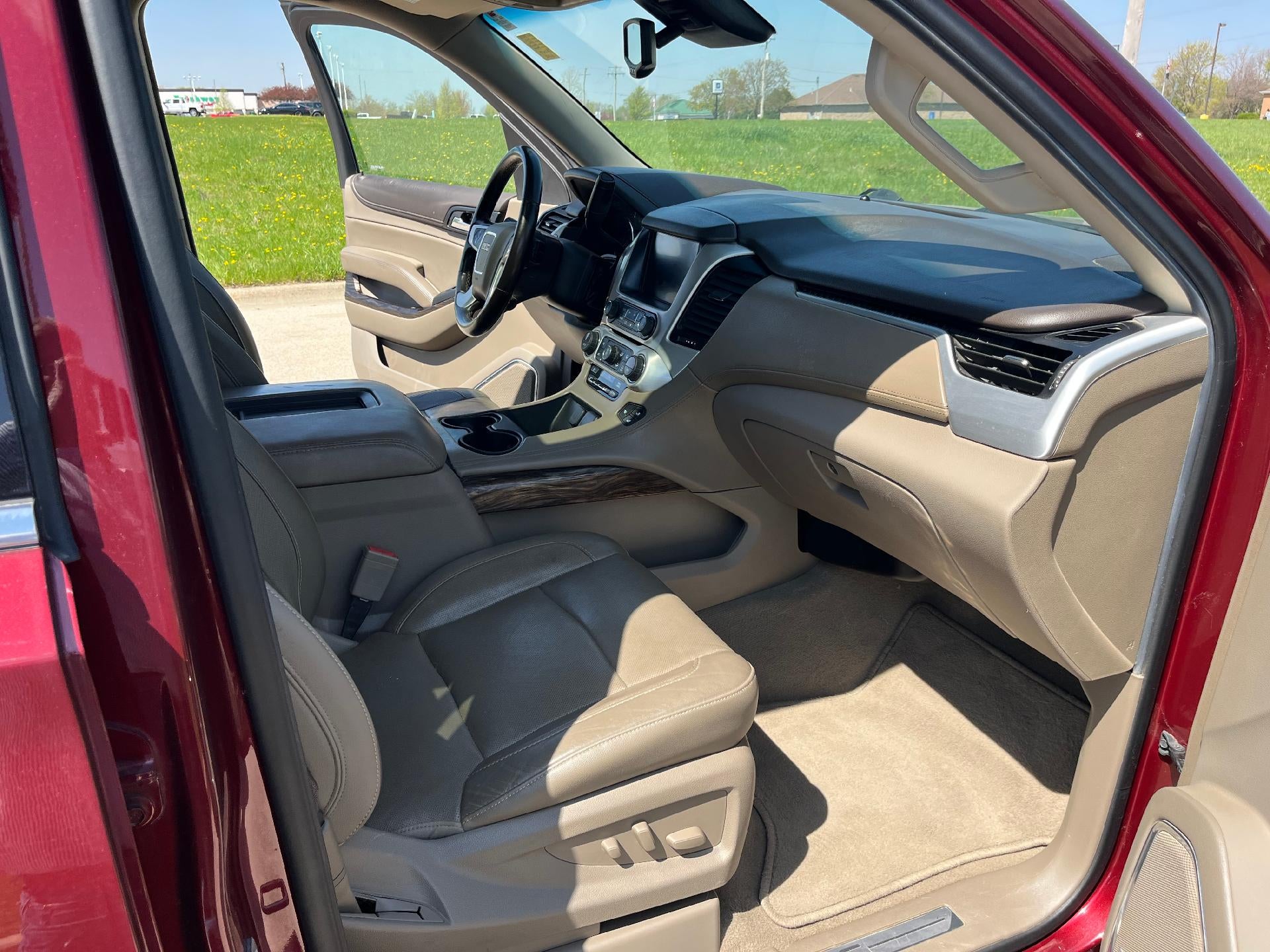 2019 GMC Yukon XL SLT