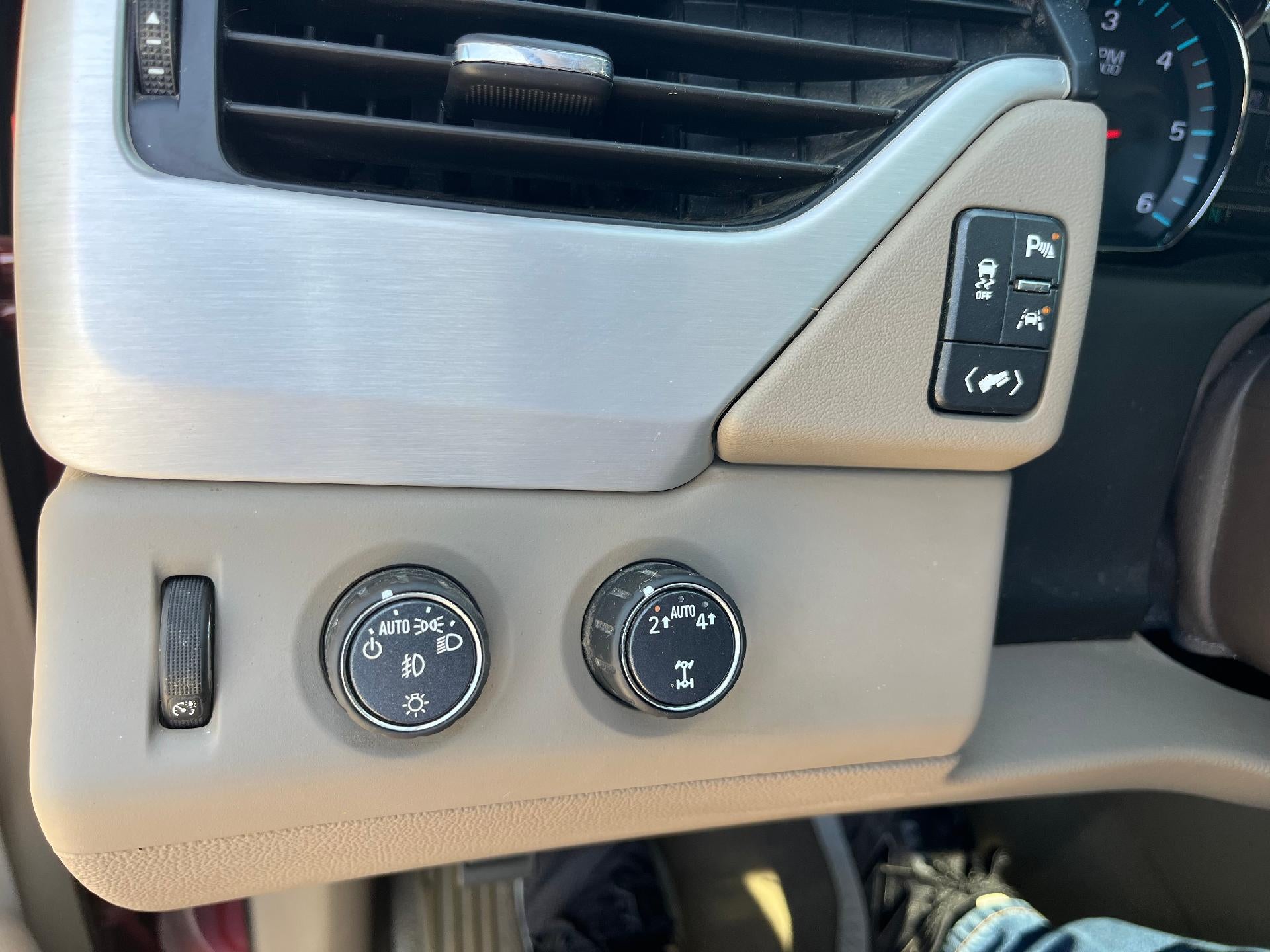 2019 GMC Yukon XL SLT