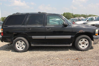 2004 Chevrolet Tahoe LS