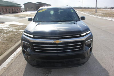 2025 Chevrolet Traverse LT