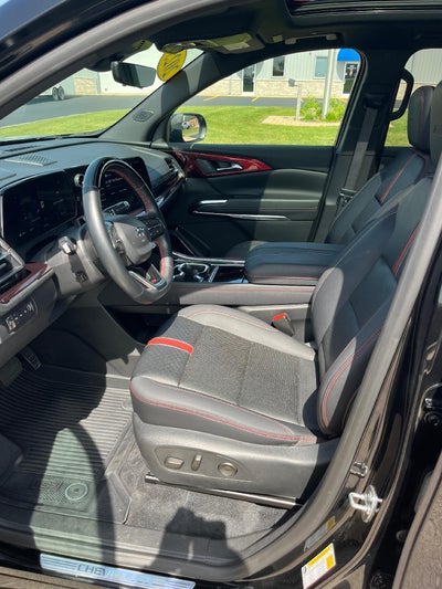 2025 Chevrolet Traverse RS w/2RS