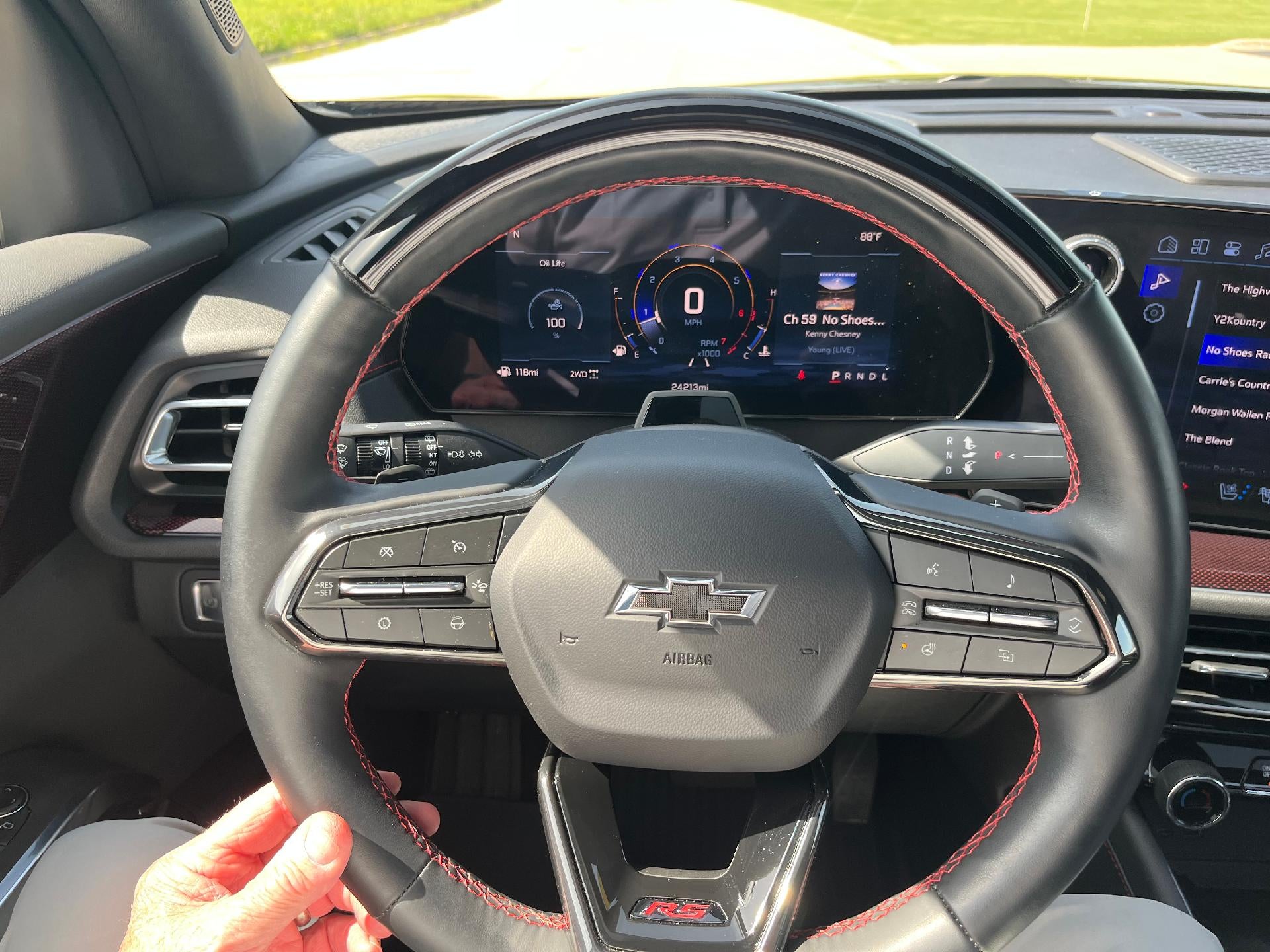 2025 Chevrolet Traverse RS w/2RS