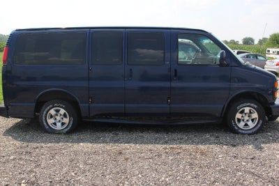 2001 Chevrolet Express Cargo 1500 LT