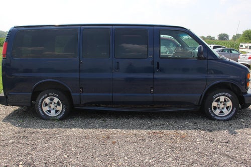 2001 Chevrolet Express Cargo 1500 LT
