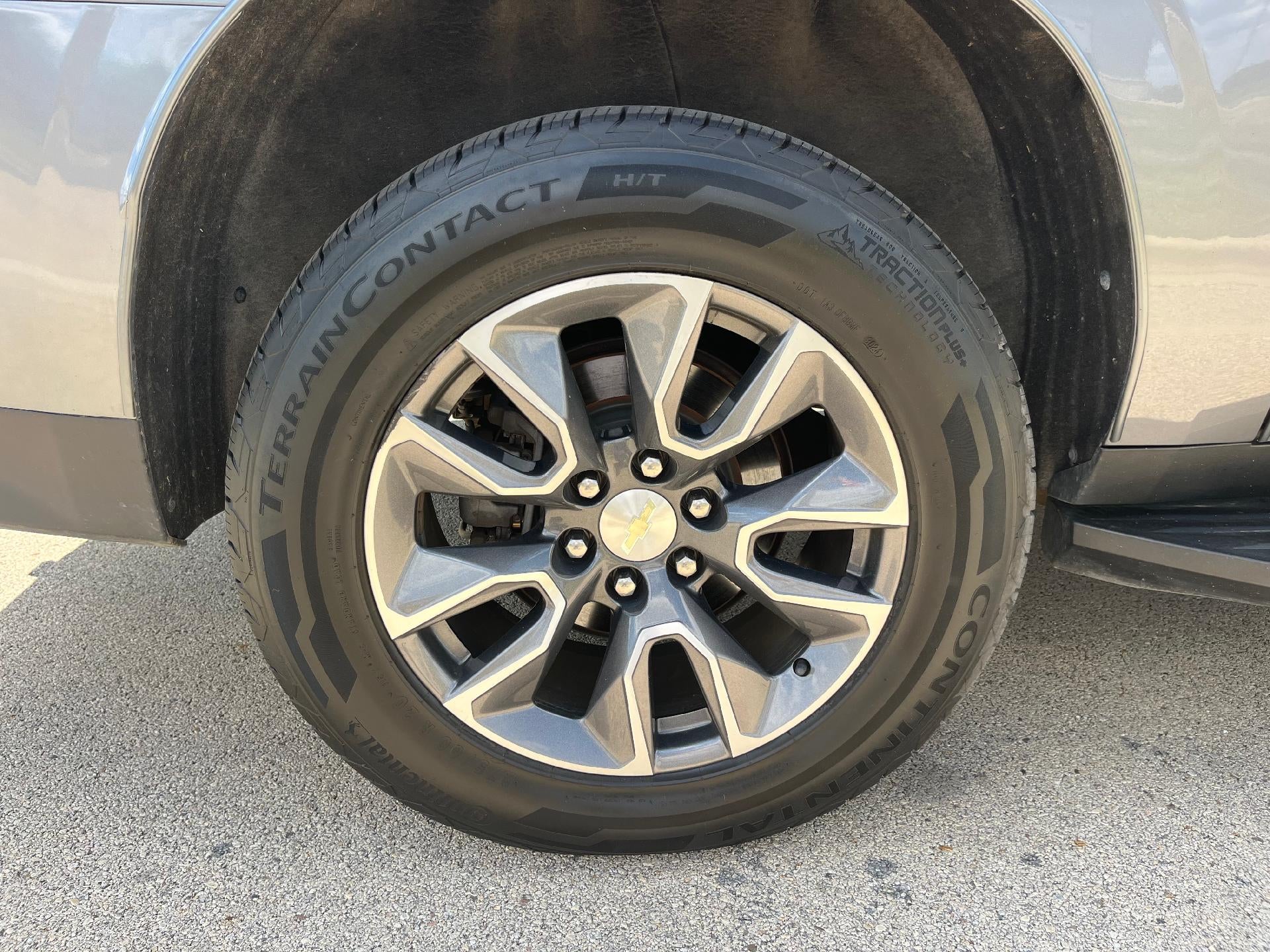 2021 Chevrolet Suburban LS