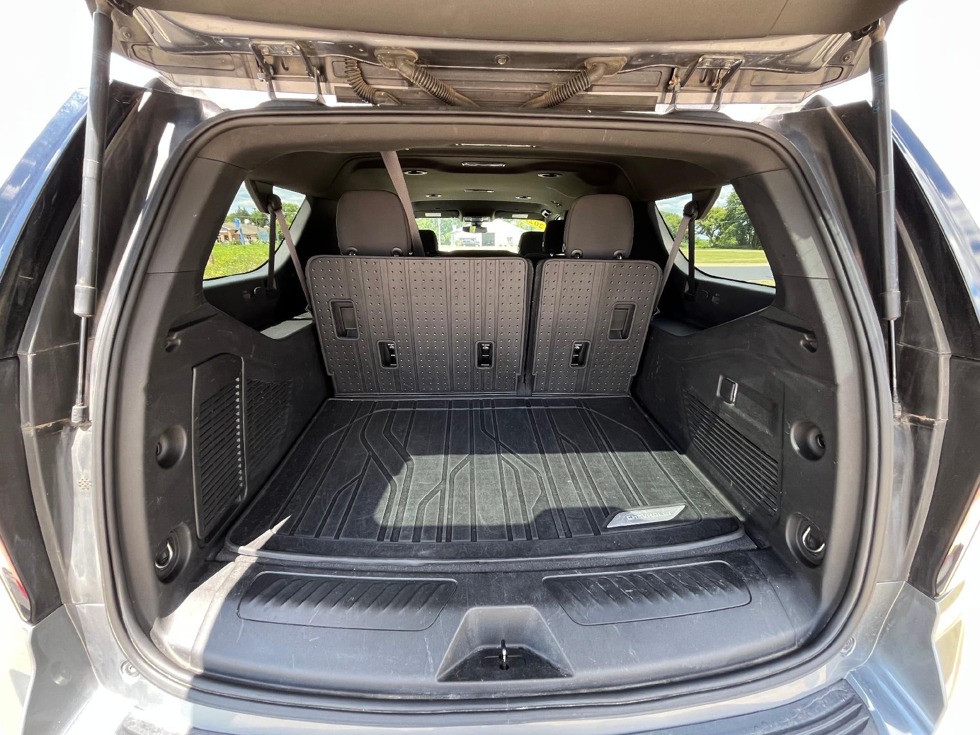 2021 Chevrolet Suburban LS