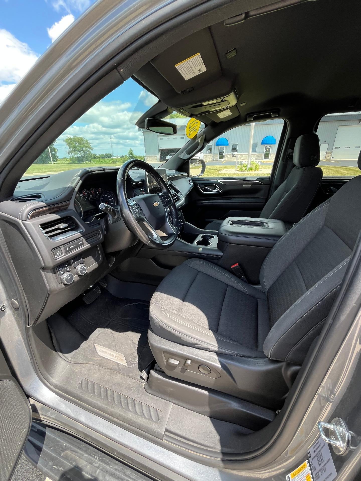 2021 Chevrolet Suburban LS