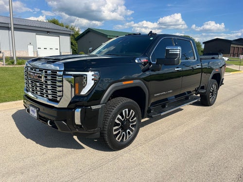 2025 GMC Sierra 2500 HD Crew Cab Standard Box 4-Wheel Drive Denali