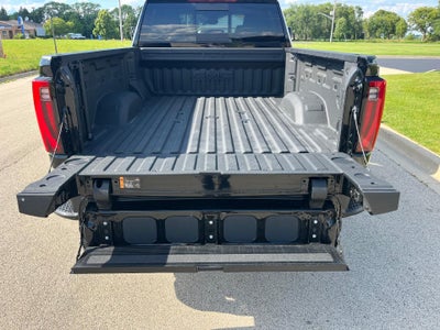 2025 GMC Sierra 2500 HD Crew Cab Standard Box 4-Wheel Drive Denali