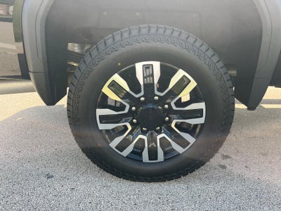 2025 GMC Sierra 2500 HD Crew Cab Standard Box 4-Wheel Drive Denali