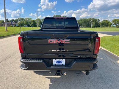 2025 GMC Sierra 2500 HD Crew Cab Standard Box 4-Wheel Drive Denali
